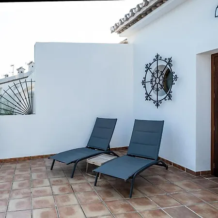 Tadawn Literary Coliving Bed and breakfast *