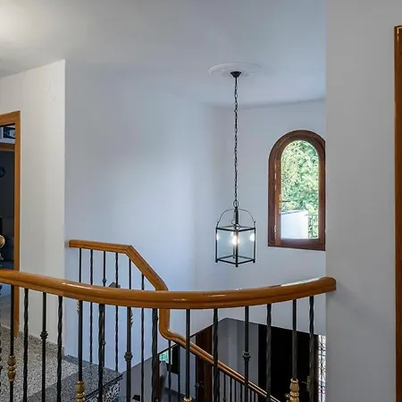 Bed & Breakfast Tadawn Literary Estepona