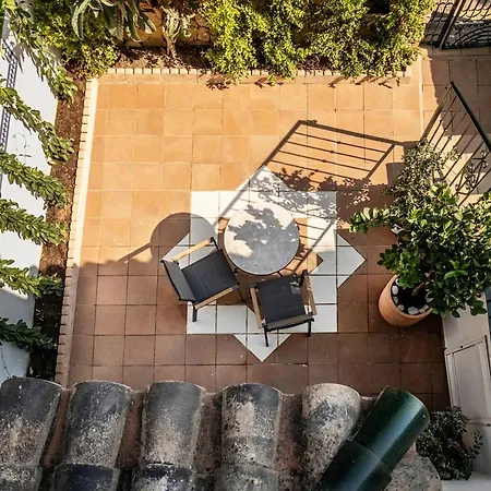 Bed & Breakfast Tadawn Literary Estepona