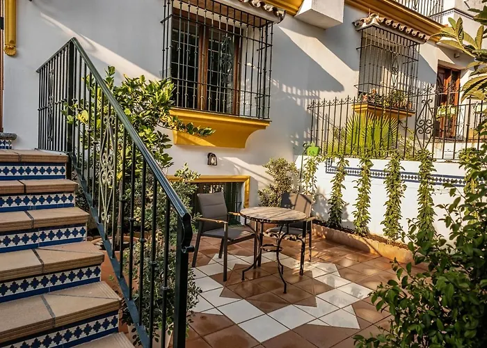 Tadawn Literary Bed & Breakfast Estepona