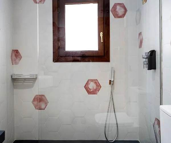 Tadawn Literary Естепона