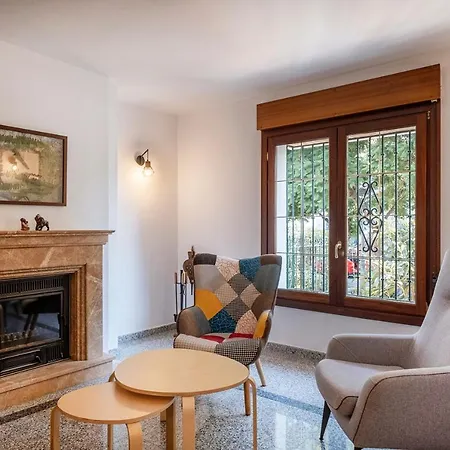 Bed & Breakfast Tadawn Literary Estepona